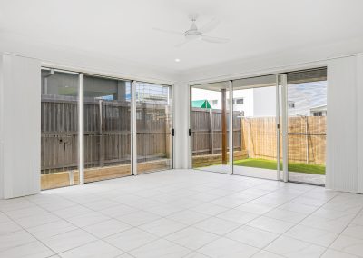 LENNOX PROPERTY AGENTS _ 17A SURF AVENUE, SKENNARS HEAD _ LOUNGE