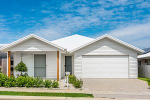 LENNOX PROPERTY AGENTS _ 17A SURF AVENUE, SKENNARS HEAD _ FRONT