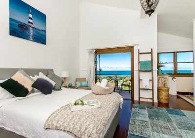 LENNOX PROPERTY AGENTS _ 1/26 PACIFIC VISTA DRIVE, BYRON BAY _ MASTER BEDROOM