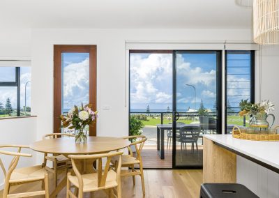 LENNOX PROPERTY AGENTS _ 3 SURF AVENUE, SKENNARS HEAD _ DINING