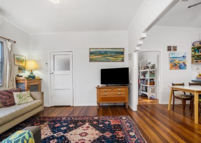 LENNOX PROPERTY AGENTS _ 1/75 STEWART STREET, LENNOX HEAD _ LOUNGE ROOM