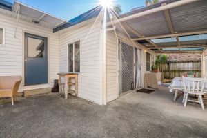 LENNOX PROPERTY AGENTS _ 1/75 STEWART STREET, LENNOX HEAD _ BACK YARD