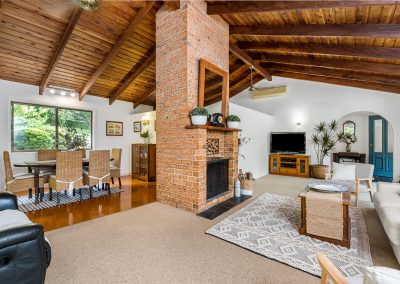 LENNOX PROPERTY AGENTS _ 149 BYRNES LANE, TUCKOMBIL _ LIVING ROOM