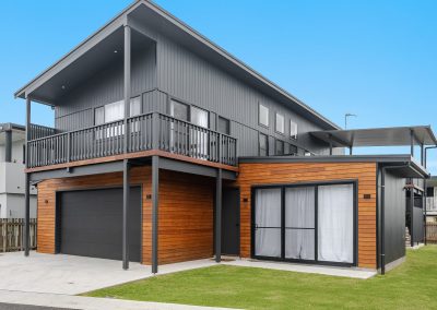 LENNOX PROPERTY AGENTS _ 40 CLIFF MURRAY LANE, LENNOX HEAD _ FRONT