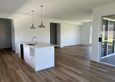 LENNOX PROPERTY AGENTS _ 15 COVE AVENUE, SKENNARS HEAD _ LIVING ROOM