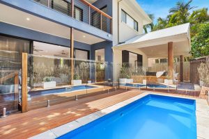 LENNOX PROPERTY AGENTS _ 1/119 ALCORN STREET, SUFFOLK PARK _ POOL