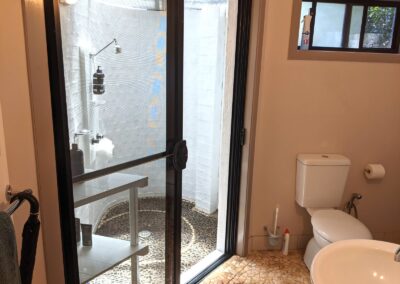 1-72 Figtree Hill Dr - Bathroom